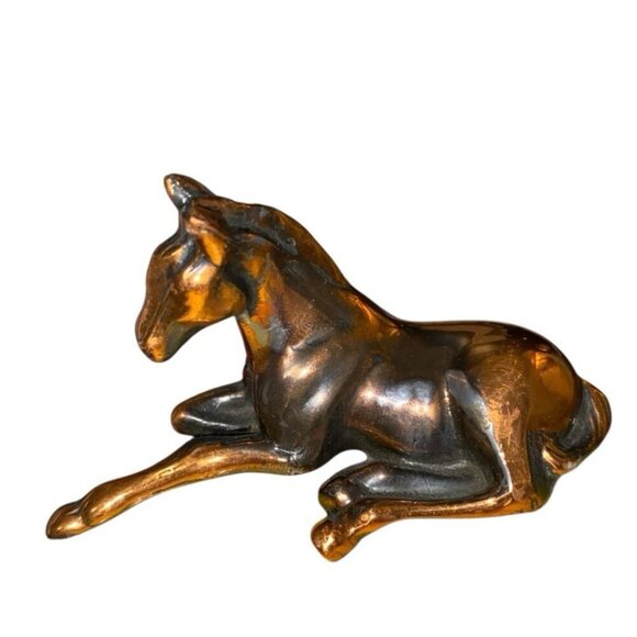 Vintage Bronze Horse Figurine Sculpture Small Horse Laying Down Mini Collectable - Picture 2 of 8